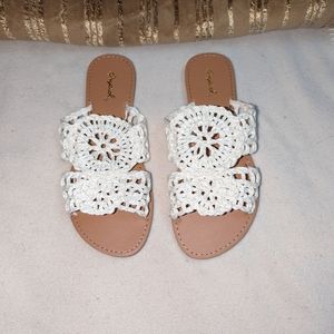 New in box Qupid sandals